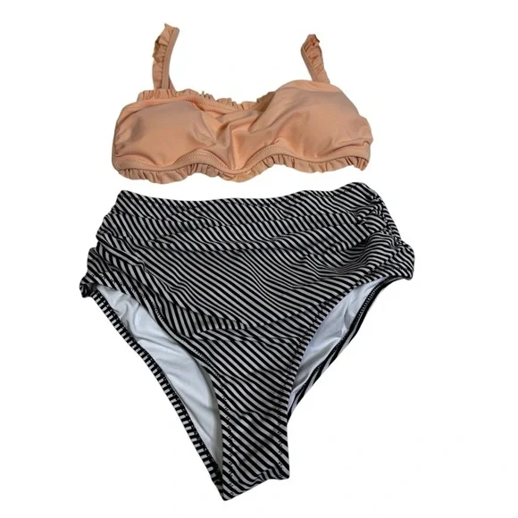 CUPSHE Ruffle Bandeau Bikini With High Waisted Bottom NWT SM Peach Black White - Picture 7 of 17